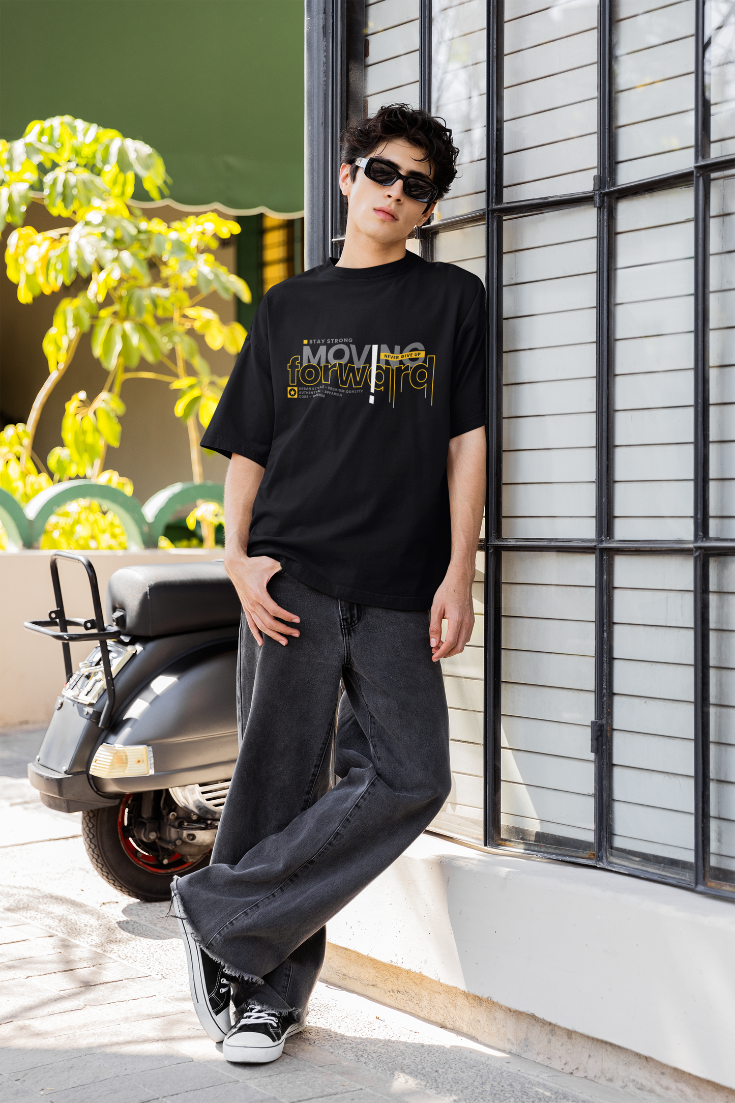 Move Forward –  Oversized T-Shirt